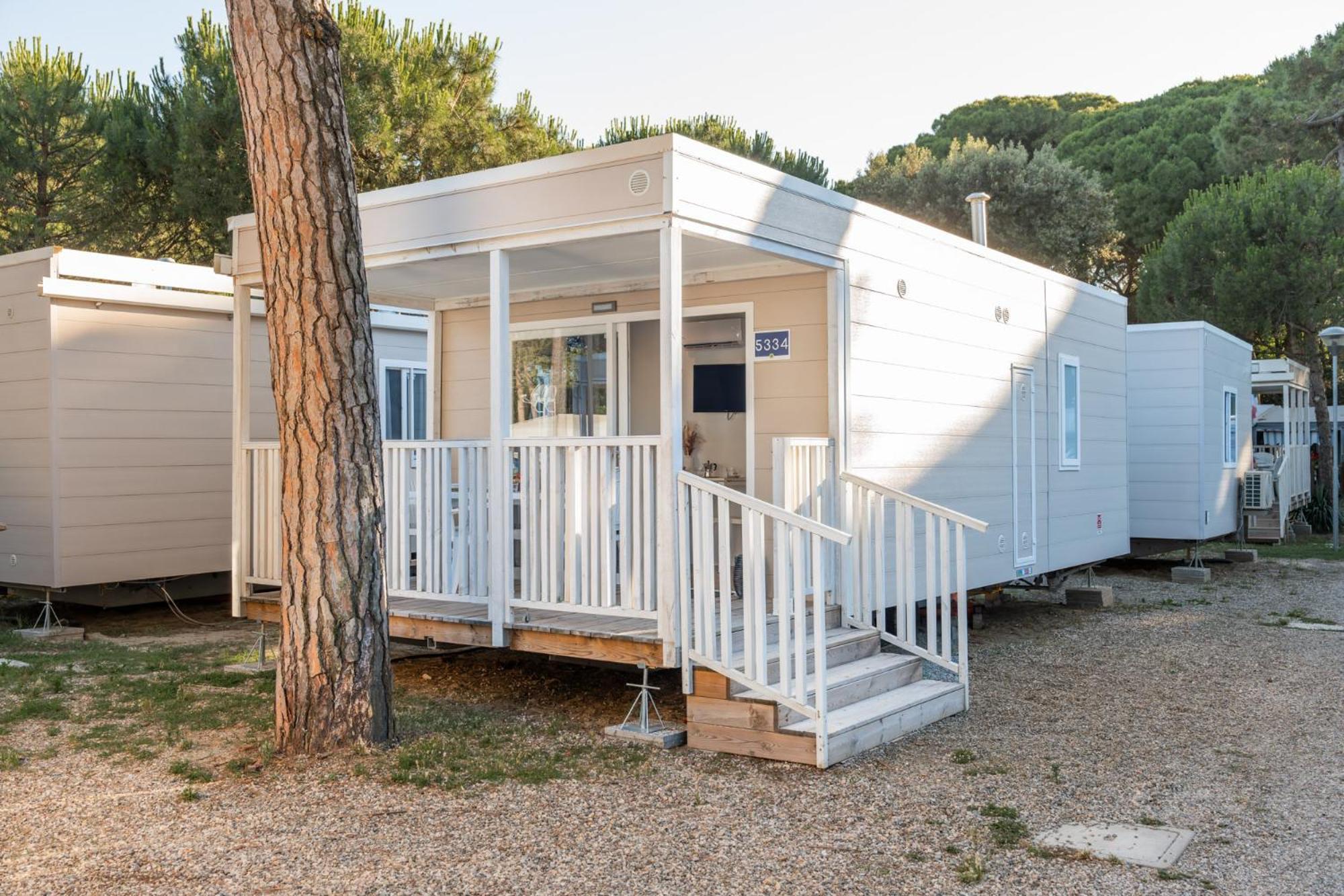 Club Del Sole Stork Family Collection Hotel Giulianova Exterior foto